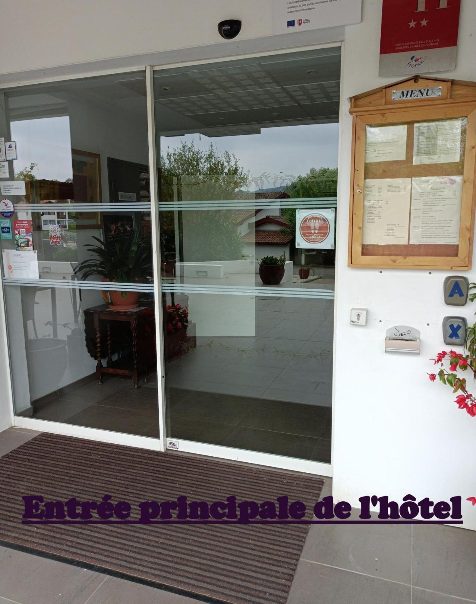 贝尔加拉公寓酒店 Souraïde 外观 照片